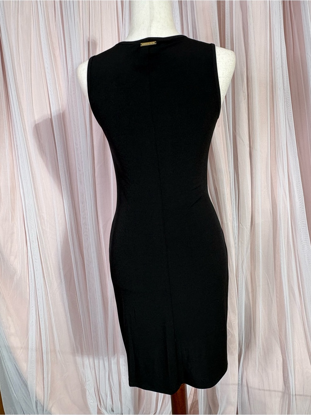 Michael Kors Black Sleeveless Knot-Detail Midi Dress - Picture 10 of 10